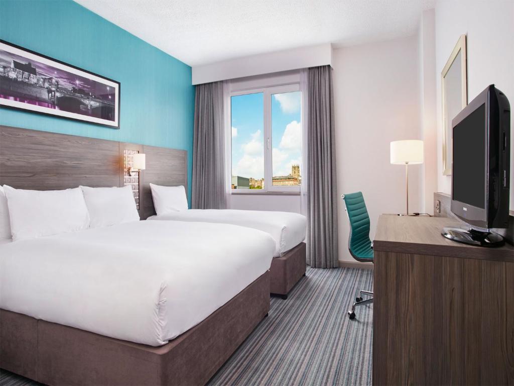 Leonardo Hotel Nottingham - 