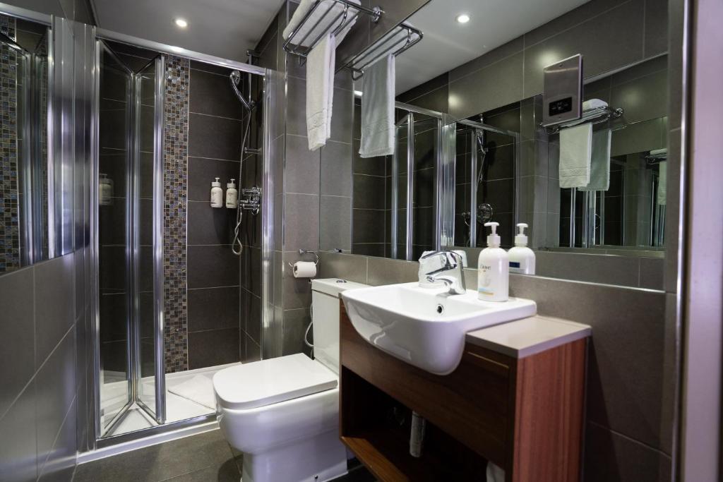 London Court Hotel - Resim 7