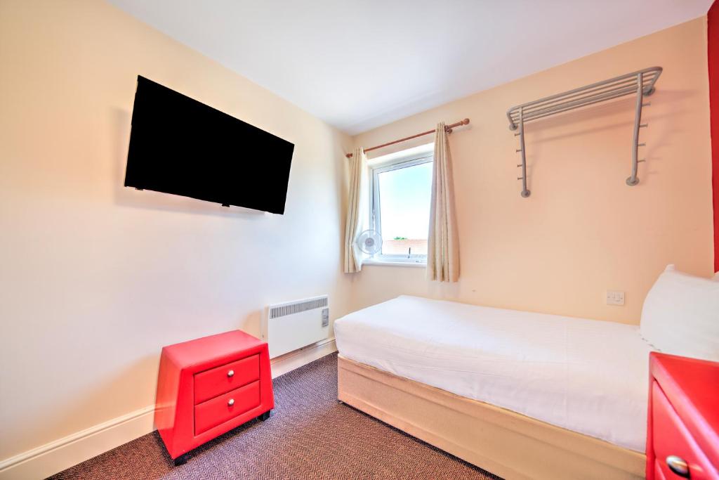 GO2 Gloucester Hotel by OYO - Superior Twin Room