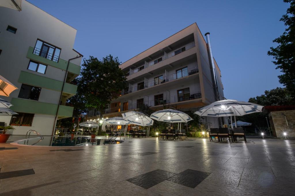 Budova, kde se hotel nachází