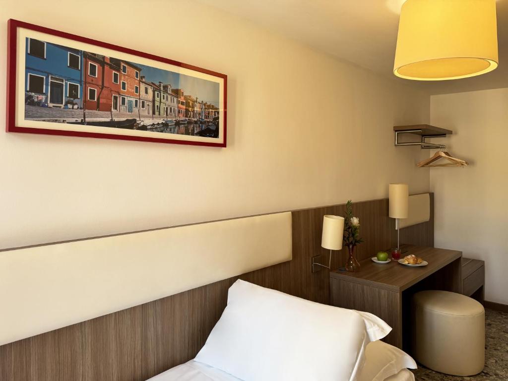 Hotel Il Moro di Venezia - Resim 16