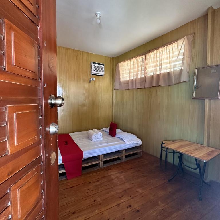 Monaliza Surf Resort La Union - Standard Doppelzimmer Mit Gemeinschaftsbad