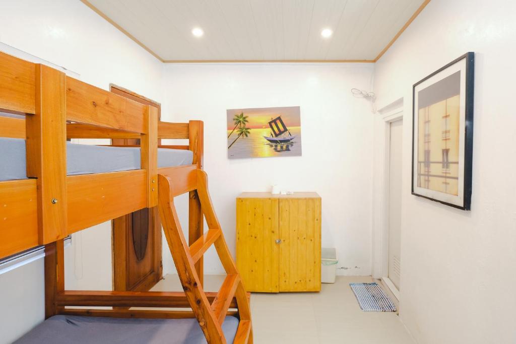 Monaliza Surf Resort La Union - Deluxe Dreibettzimmer Mit Meerblick