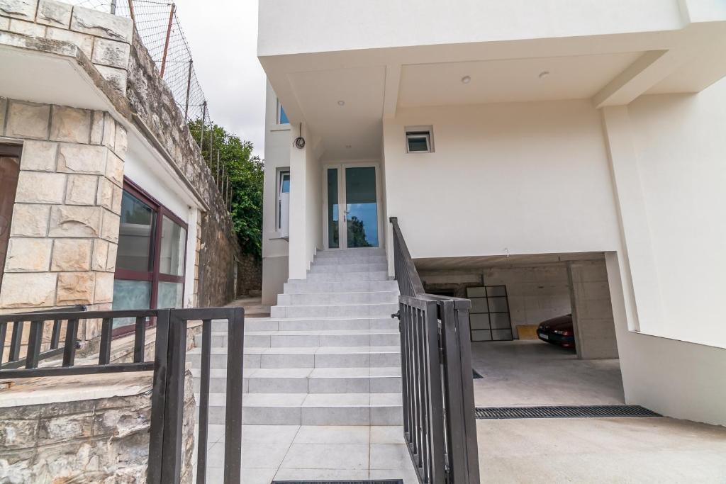 Milara Apartments - 16