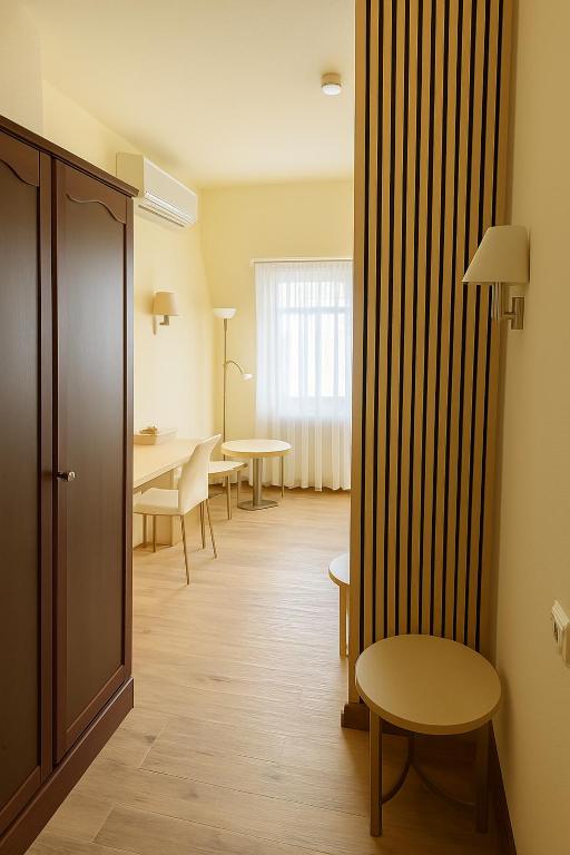 Hotel Villa Noel am Hauptbahnhof - Resim 15