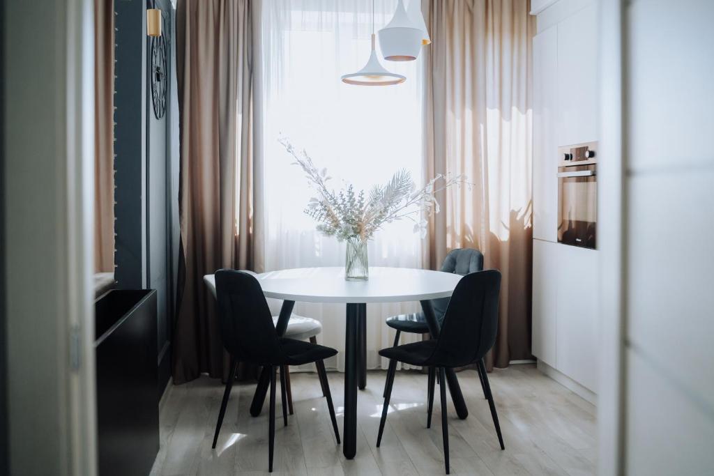 Fotografie z fotogalerie ubytování Modern 1BR Lift Balcony Workspace v destinaci Chişinău