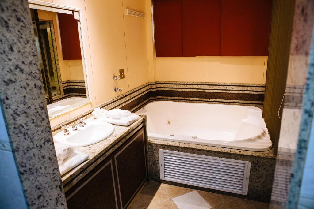  Elegance Praia Hotel