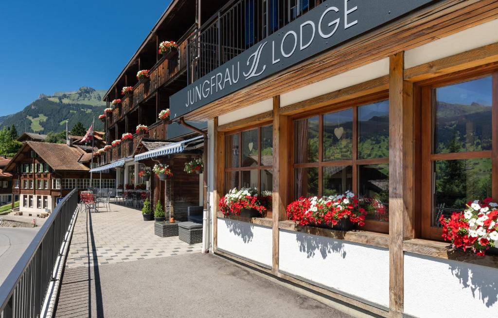 Basic Rooms Jungfrau Lodge