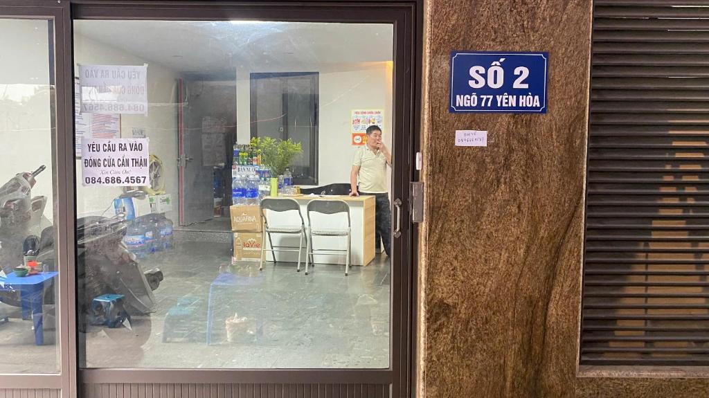 CỬA HÀNG GIVRAL BAKERY NẰM TẠI 77 QUANG TRUNG THÀNH PHỐ HỒ CHÍ MINH