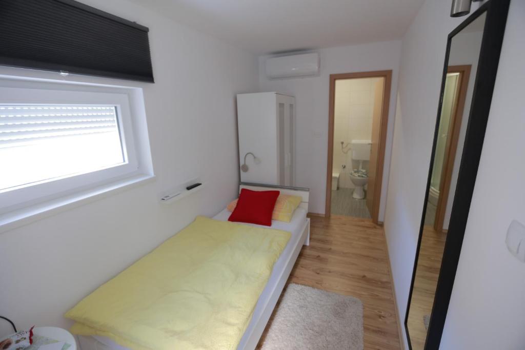 Rooms Butković - 17