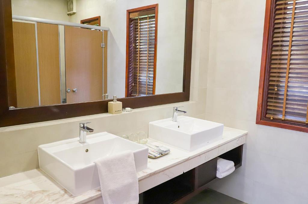 Phòng Gia Đình Tiêu Chuẩn Có 4 Giường Đơn - Không Hút Thuốc