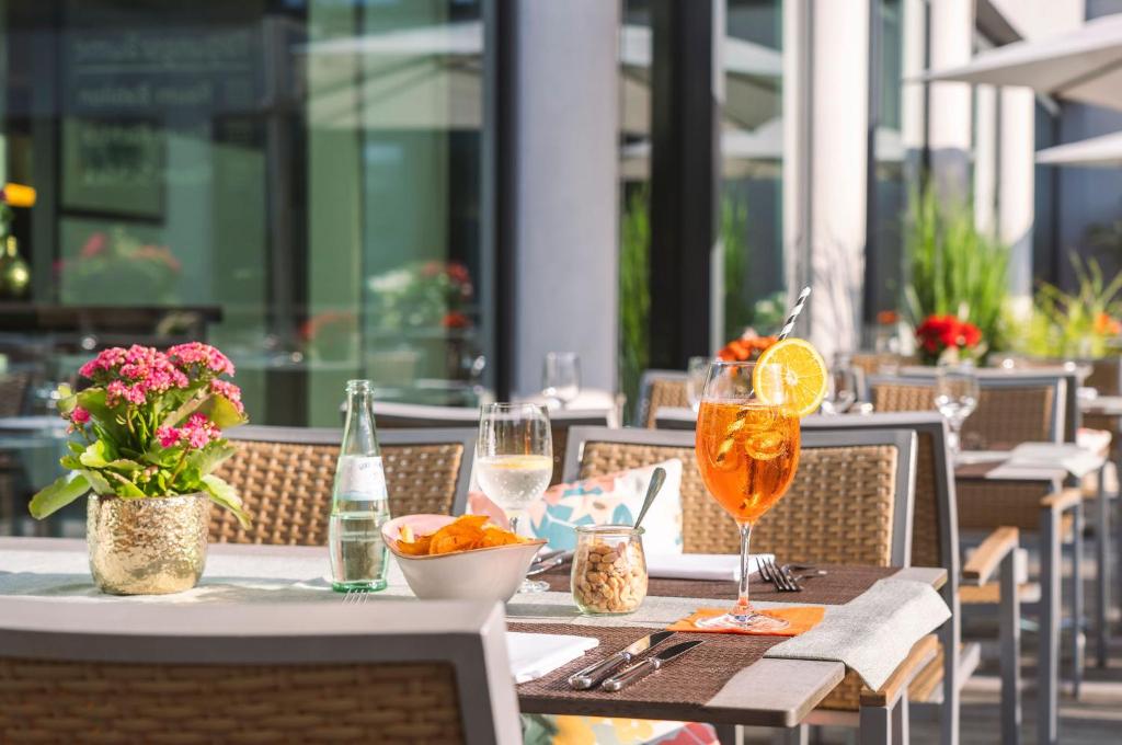 Stadthotel am Römerturm - Resim 18