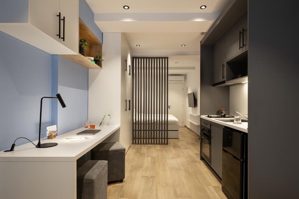 Fits Living - Standard Apartment