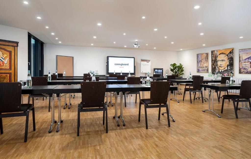 Stadthotel am Römerturm - Resim 25