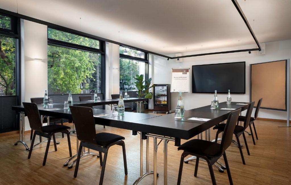 Stadthotel am Römerturm - Resim 5