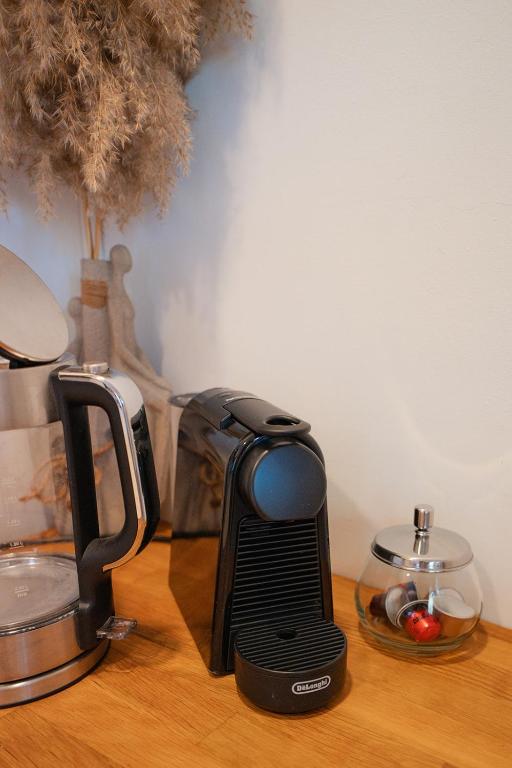 Kaffee-&#47;Teezubehör in der Unterkunft Unique Suite In Eilat