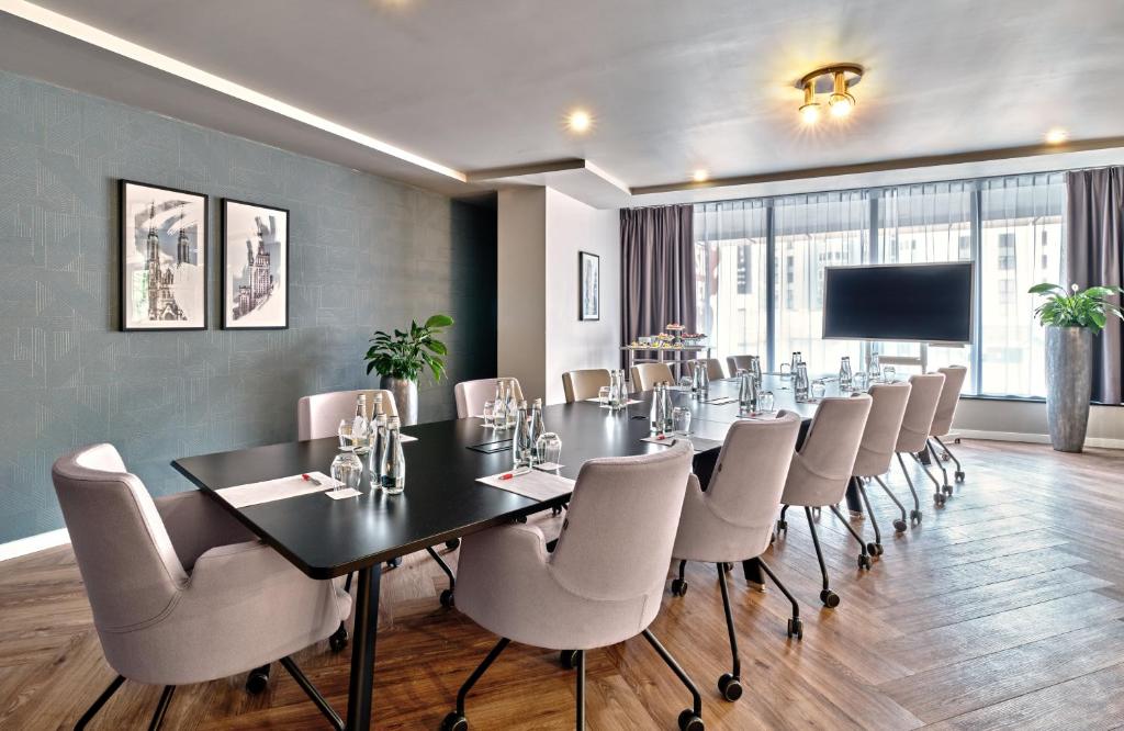 Leonardo Royal Hotel Warsaw - Resim 28