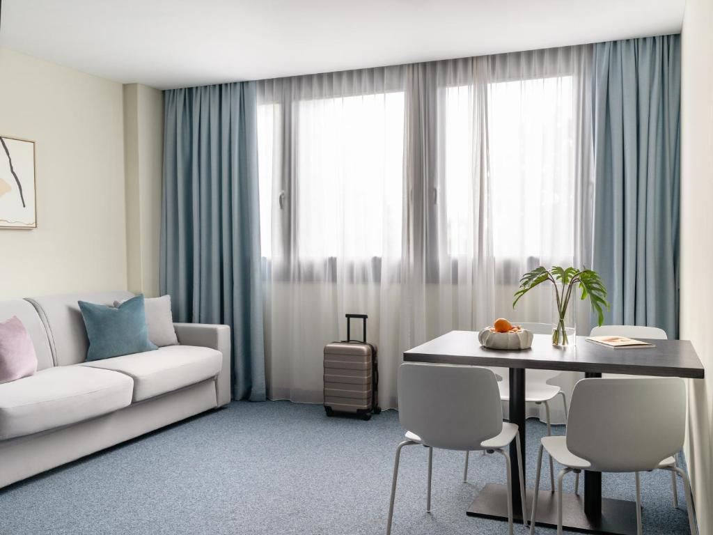 Numa Munich Viktoria - Resim 26