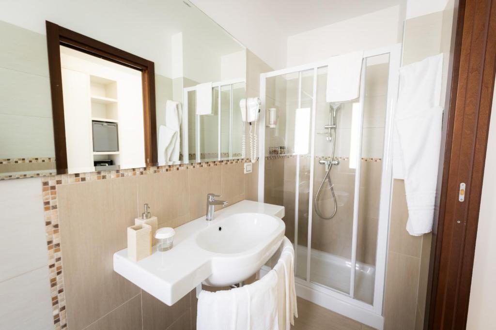 Hotel Vittoria - Chambre Quadruple De Luxe
