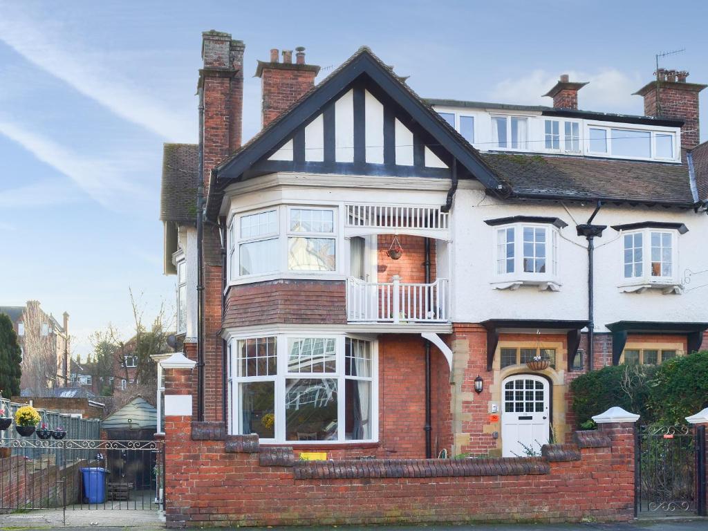 Bygningen som feriehuset ligger i