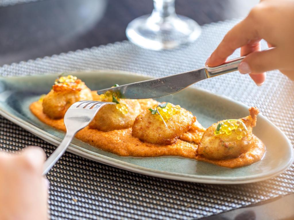 Abba Sants - Resim 32