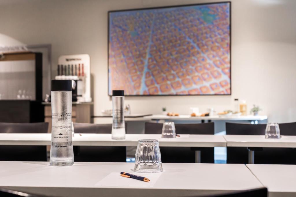 Abba Sants - Resim 42