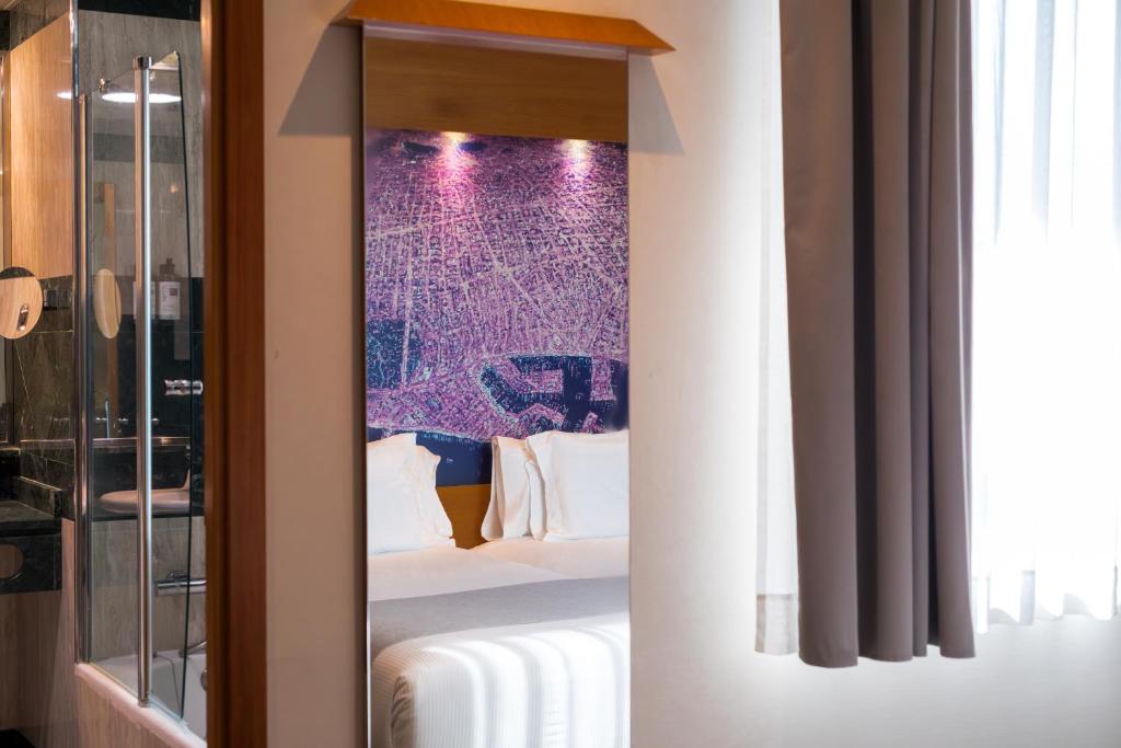 Abba Sants - Resim 13