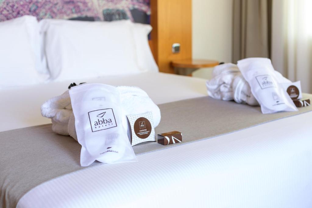 Abba Sants - Resim 21