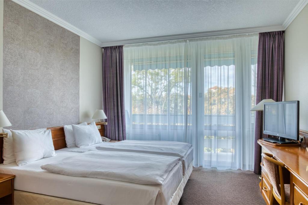 
Suite with Wellness and Fitness Access
