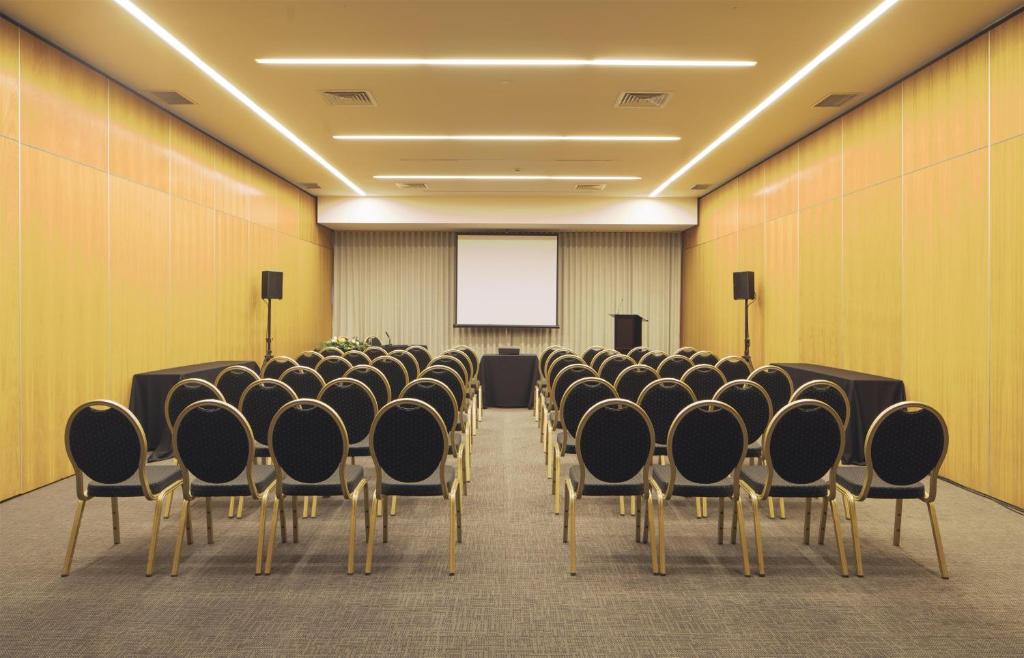 NH Coimbra Dona Ines - Resim 17