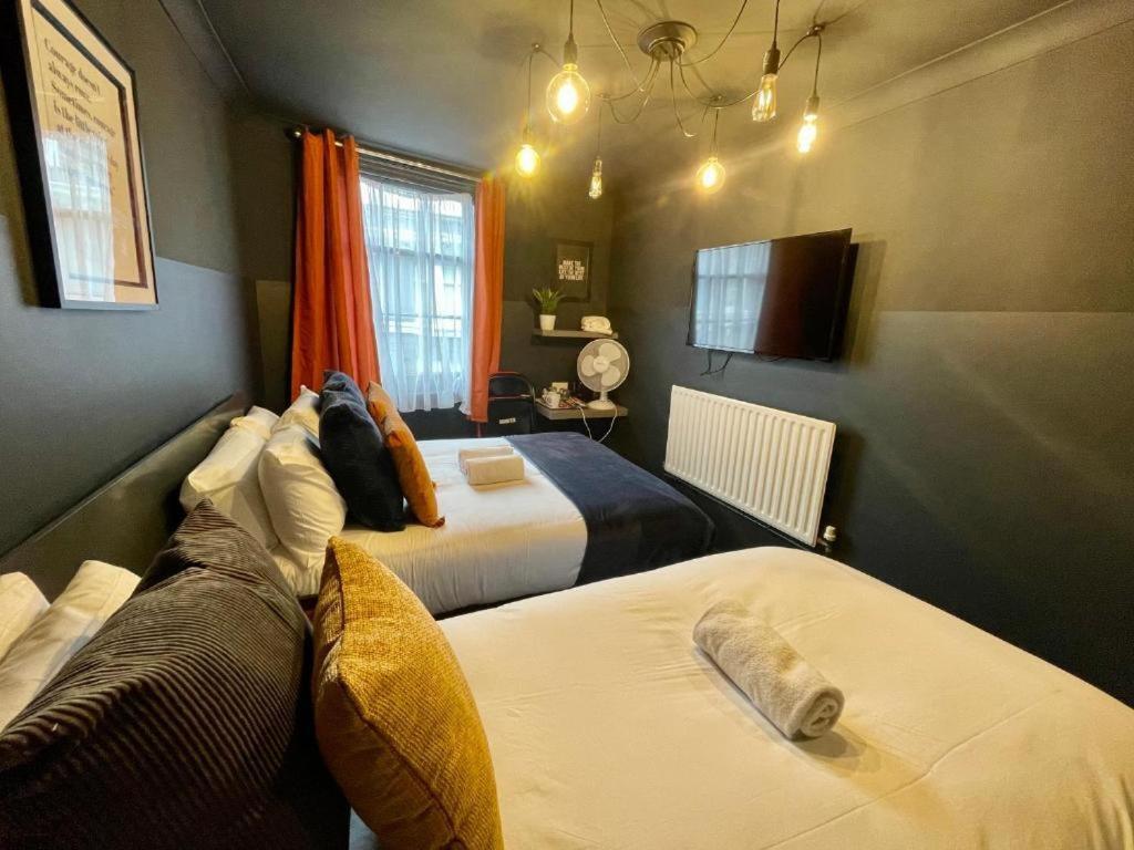 
Executive Triple Room
