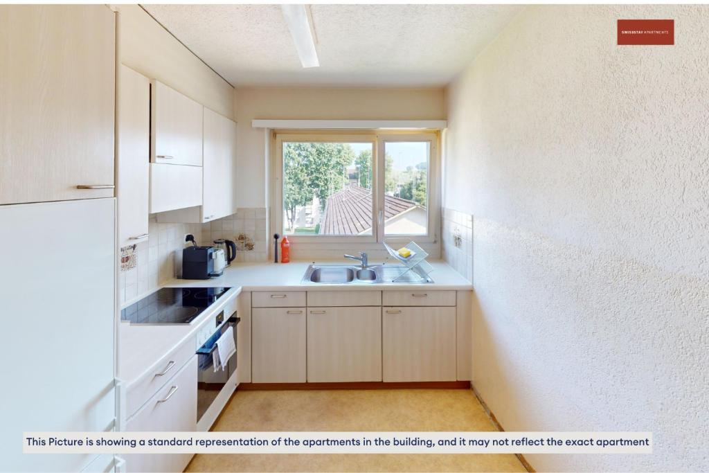 Relax with Room to Spare 3-Bedroom Zurich Stay - Resim 3