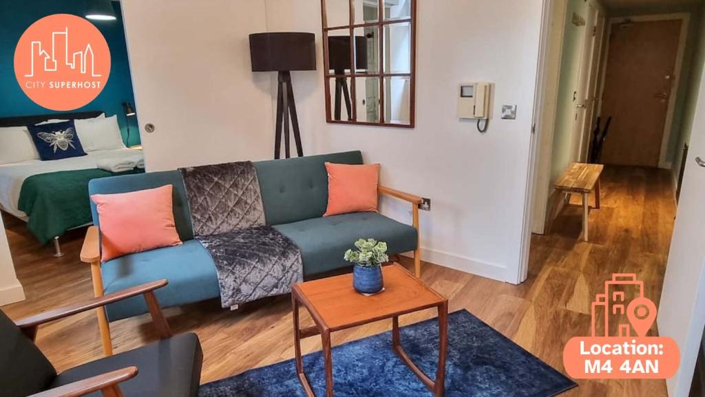 Et opholdsområde på City SuperHost Stunning Northern Quarter Apartment