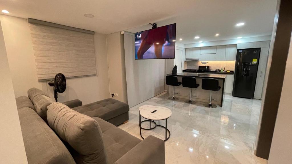 Televizors / izklaižu centrs naktsmītnē Moderno Apartamento Primer Piso Cerca de Pereira