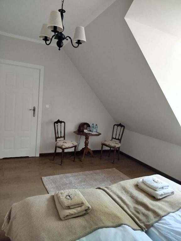 Dwór Zalipie w Starych Zambskach - Habitación Doble O Twin Con Baño Privado