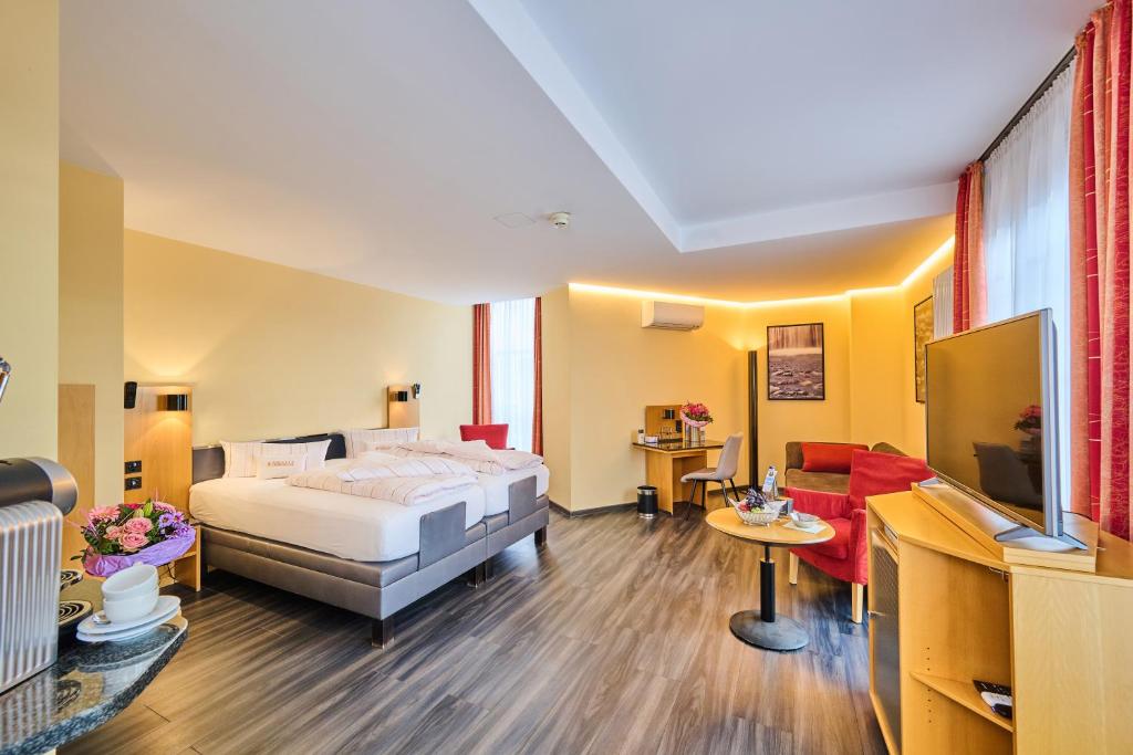 Hotel Theresientor - Deluxe Einzelzimmer Mit Balkon