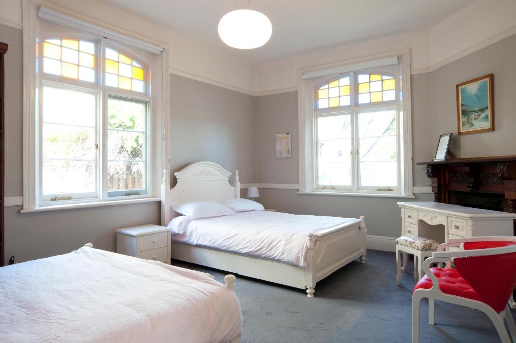 Photo from Lowena Cafe and Accommodation in Hobart, Tasmania, Australia