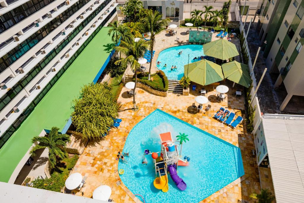 Bazén v ubytování El Aram Beach & Convention nebo v jeho okolí