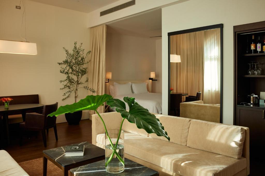 Hotel photo 28