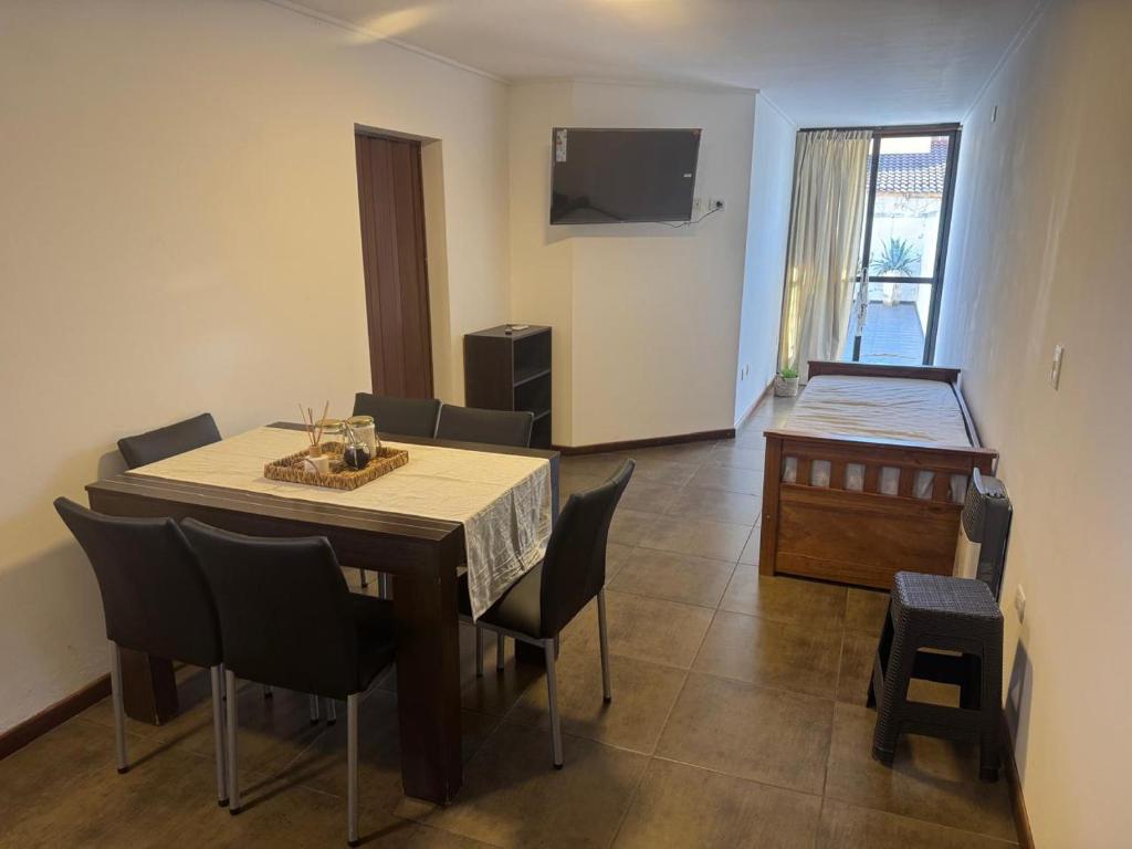 Et tv og/eller underholdning på Carlos Paz Roque Sainz Peña