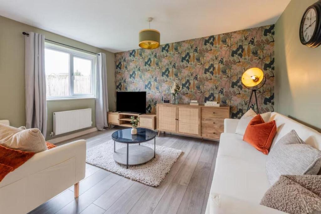 Χώρος καθιστικού στο Chic 4bd Manchester Abode - Free Parking - Snooker