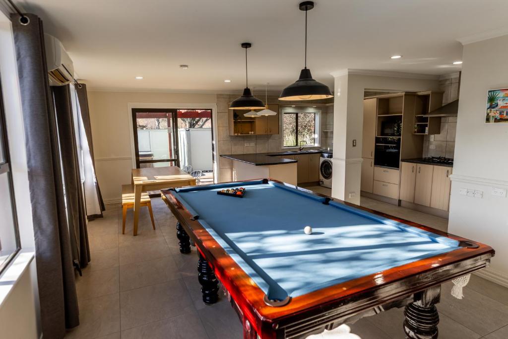 Alpine Springs Motel - Resim 28