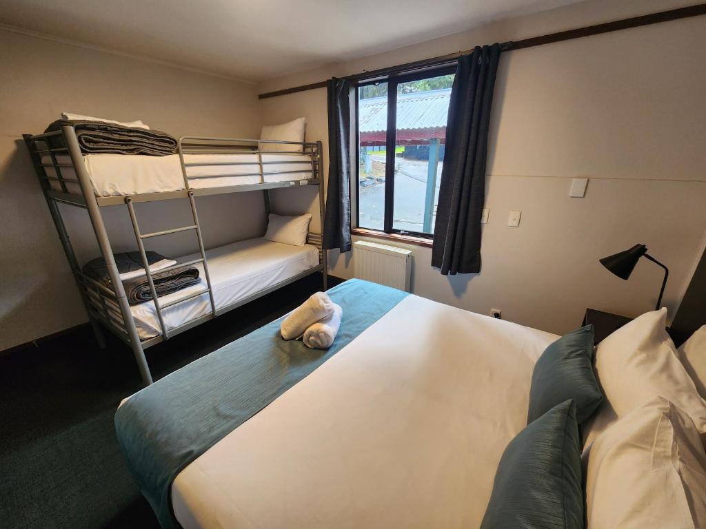 Pinewood Lodge photo
