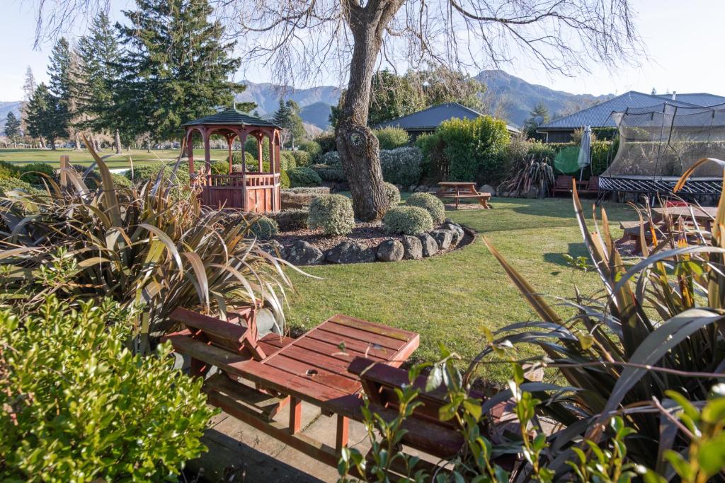 Alpine Springs Motel - Resim 16