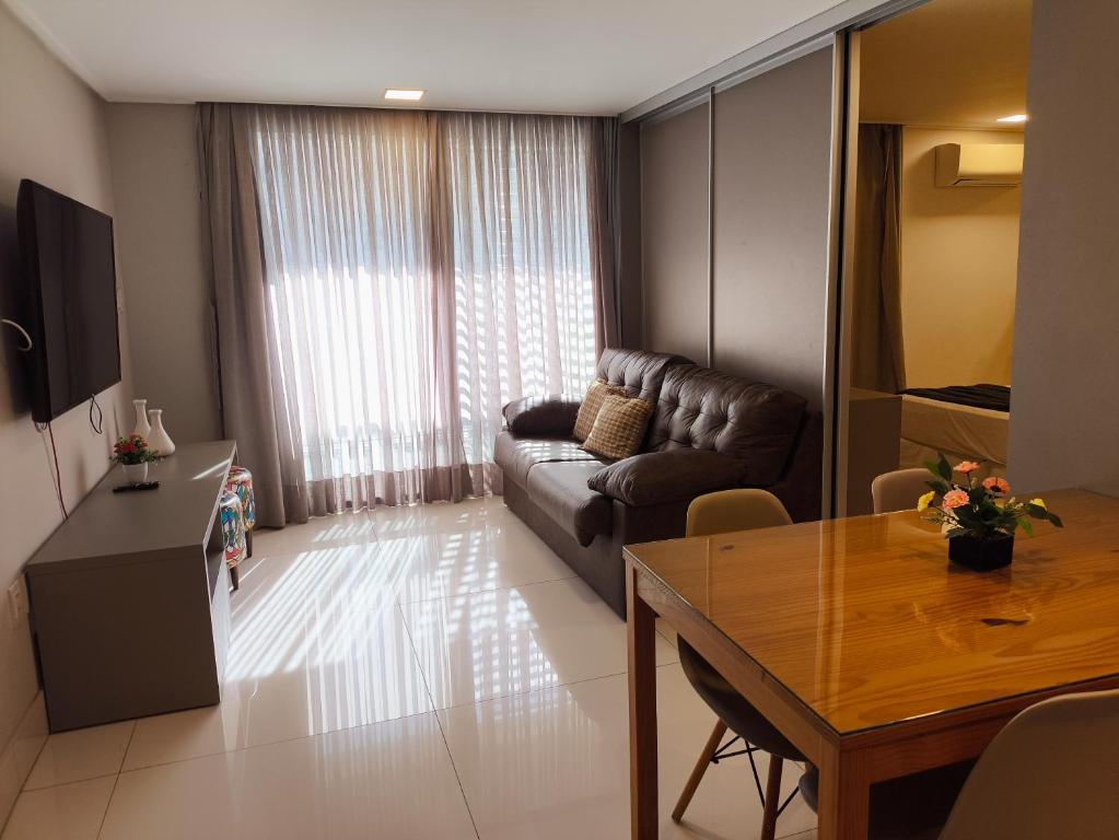 Luxo à beira-mar no Solar Tambaú - One-Bedroom Apartment With City View