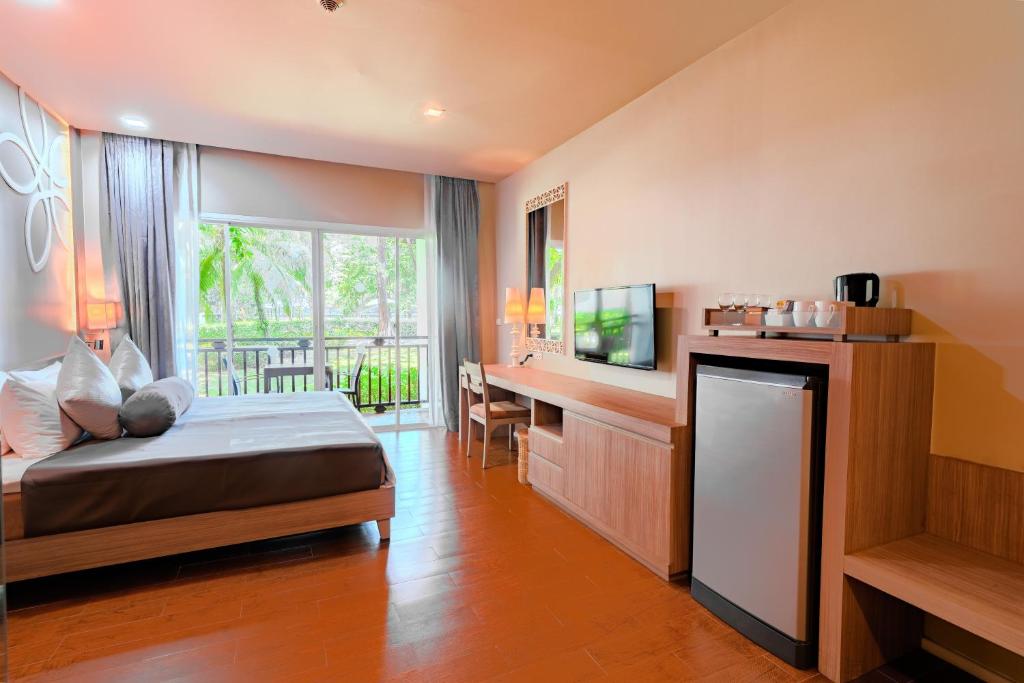 SENTIDO Khao Lak - 5