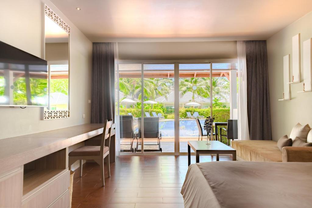 SENTIDO Khao Lak - 10