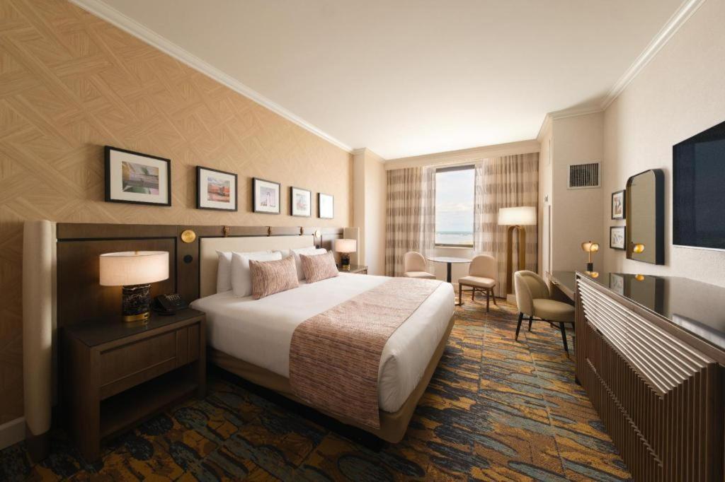 Ένα ή περισσότερα κρεβάτια σε δωμάτιο στο IP Casino Resort & Spa