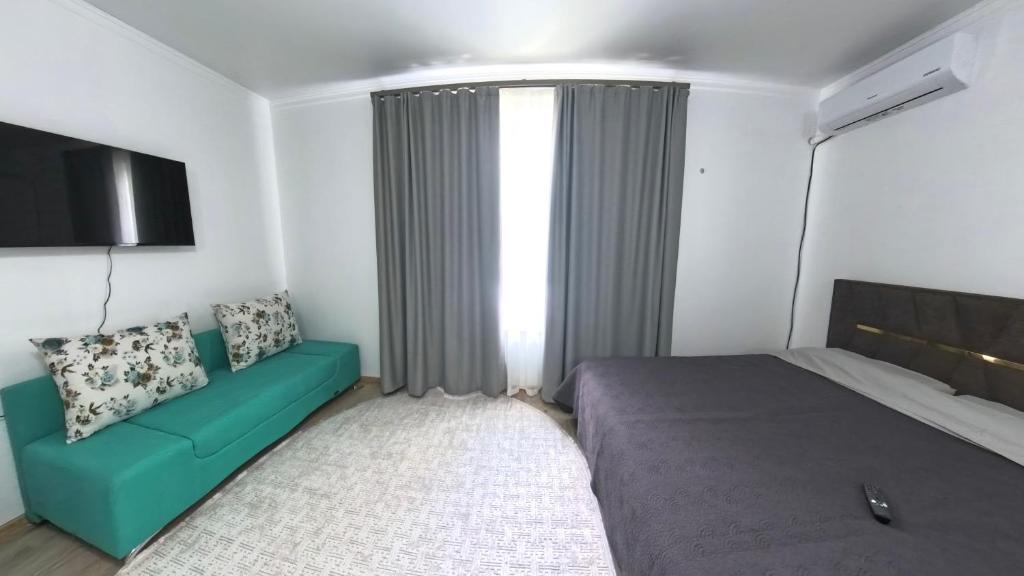Gallery image of Raduga West Apartments in Koshkolʼ