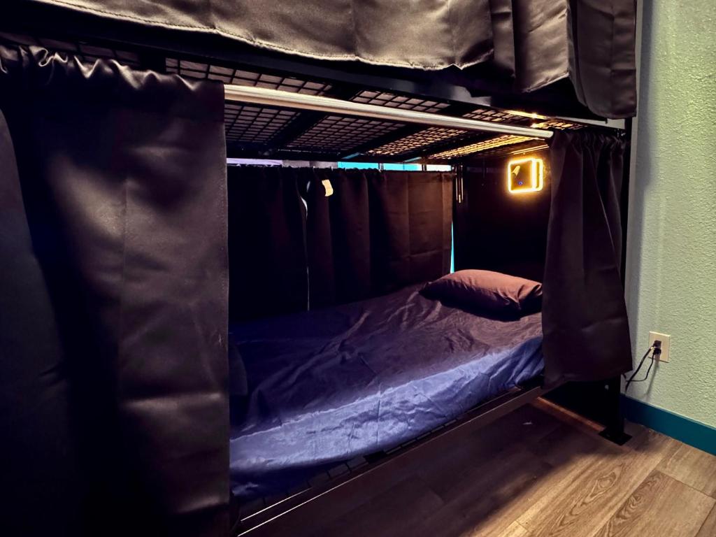Sin City Hostel photo
